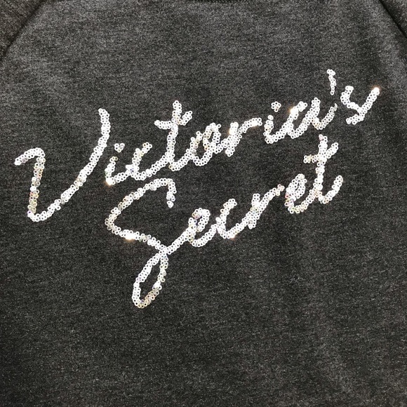 Victoria’s Secret, Long Sleeve Pullover, Size Small - Picture 3 of 10